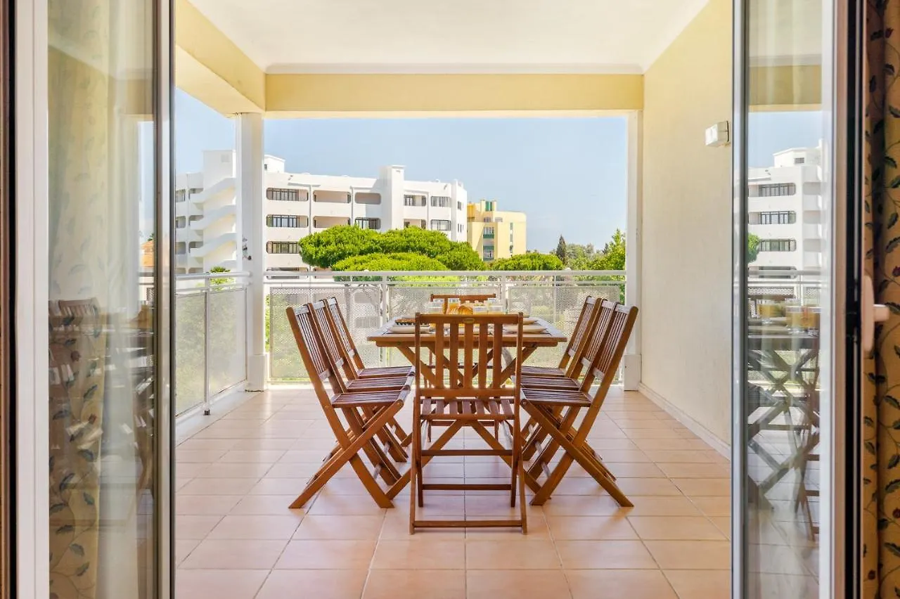 Whome | Vilamoura Family Apartment Quarteira