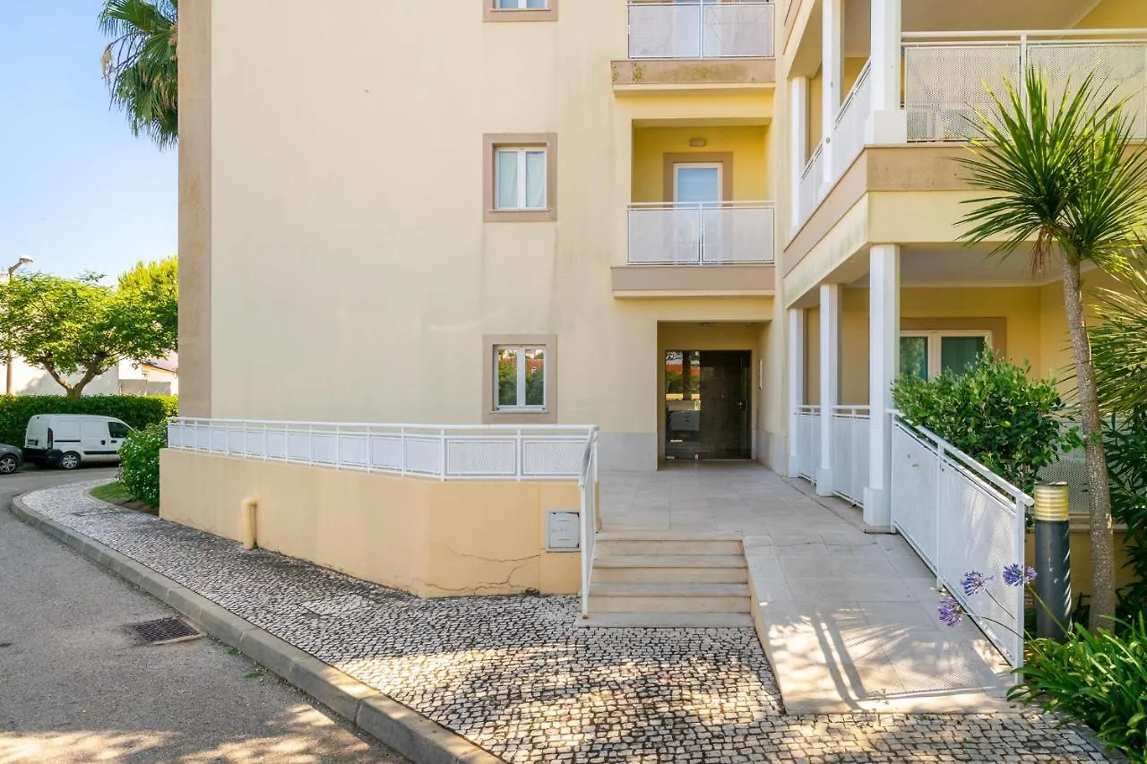 Whome | Vilamoura Family Apartment Quarteira Portugal