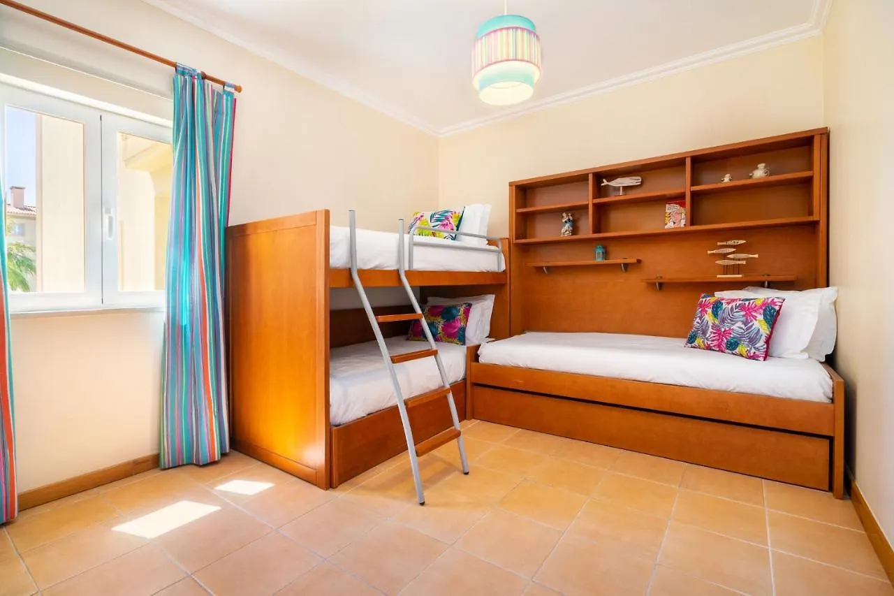 Whome | Vilamoura Family Apartment Quarteira 0*,  Portugal