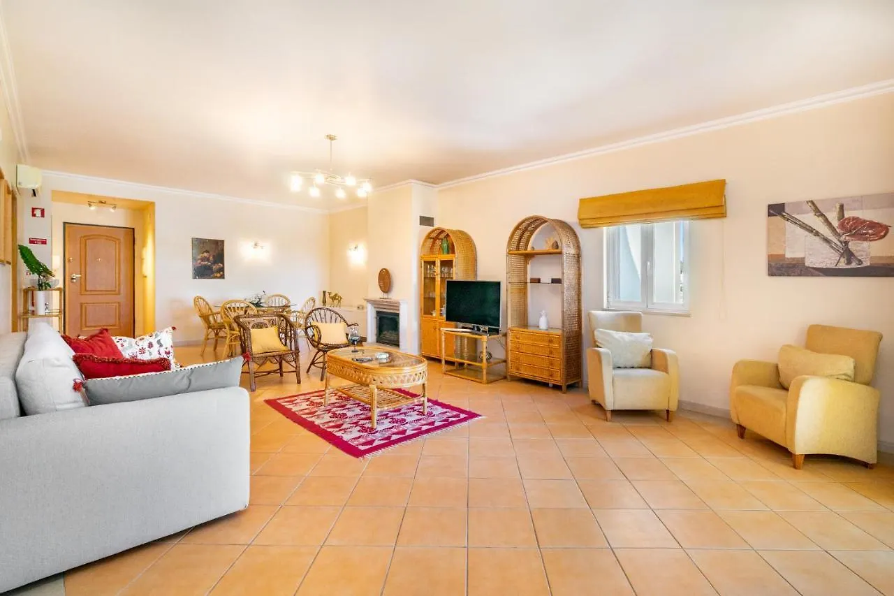 Whome | Vilamoura Family Apartment Quarteira