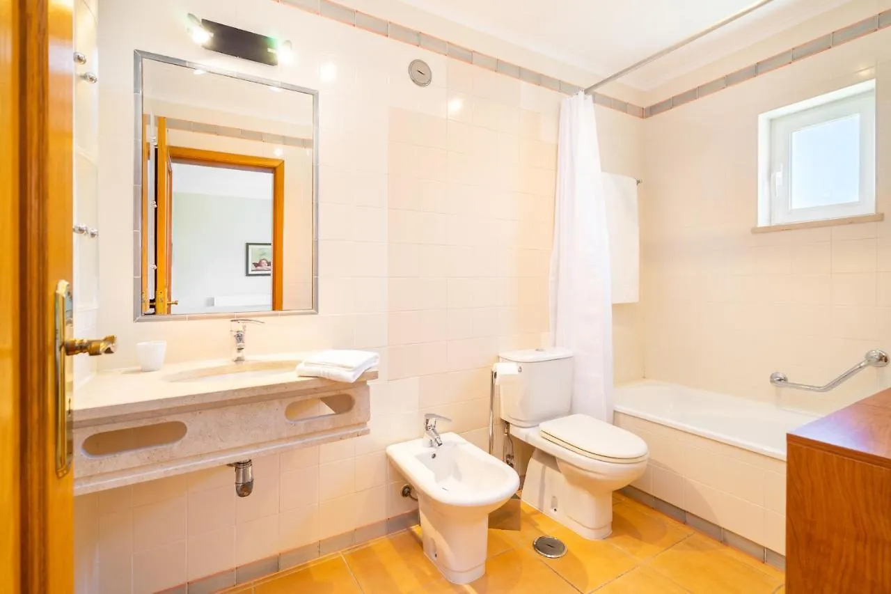 Whome | Vilamoura Family Apartment Quarteira 0*,  Portugal